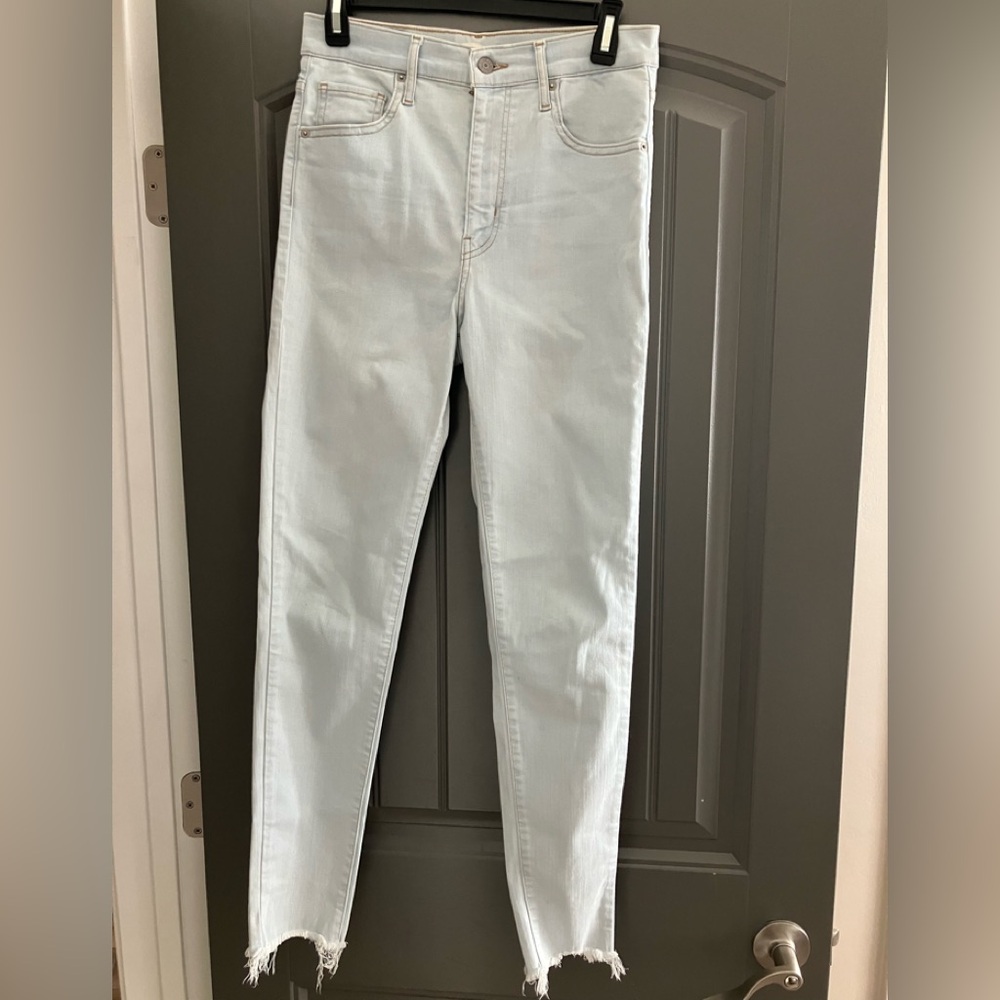 Levi Mile High Super Skinny denim jeans sz 29